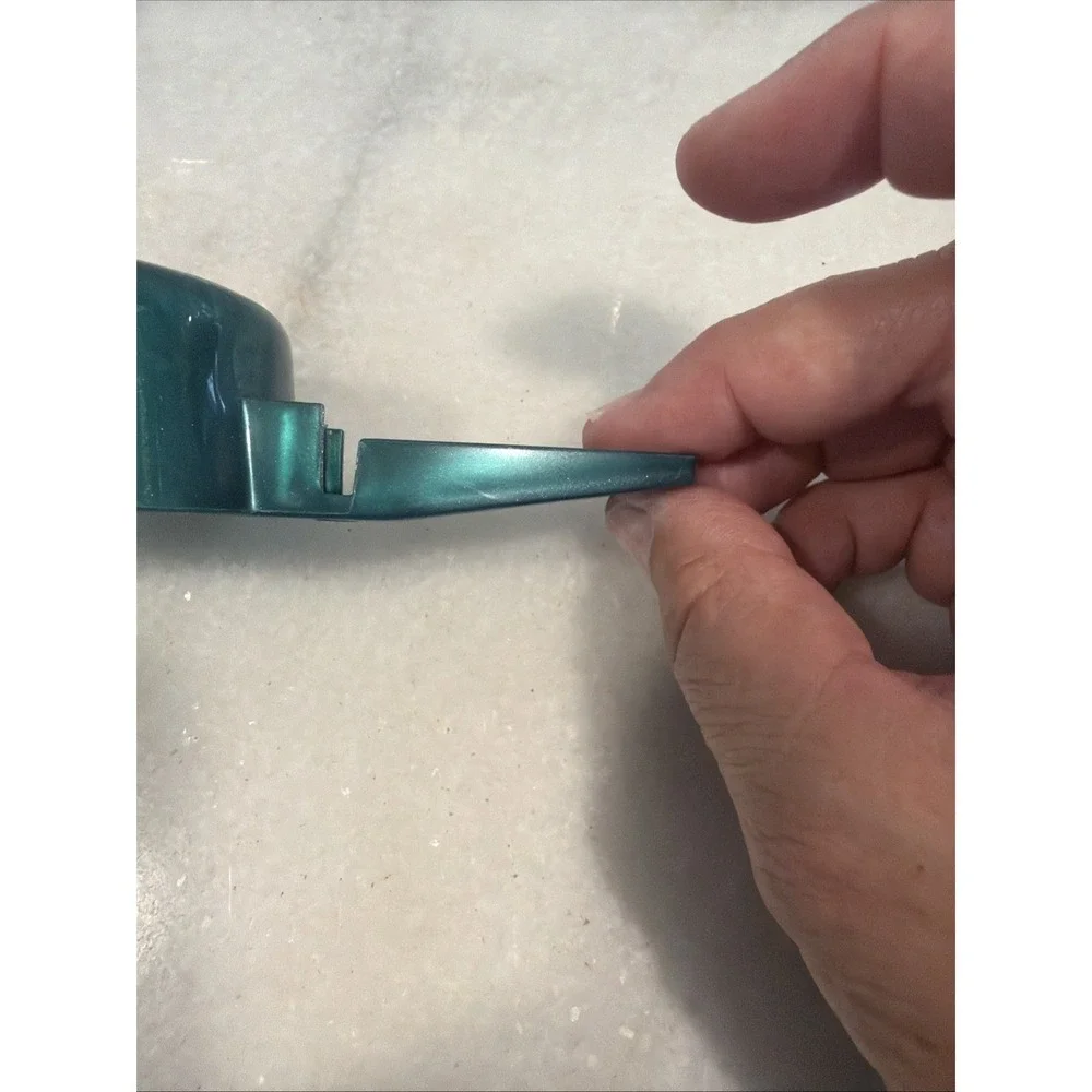 Tupperware Mini Sifter / Tea Strainer - Picture 5 of 7